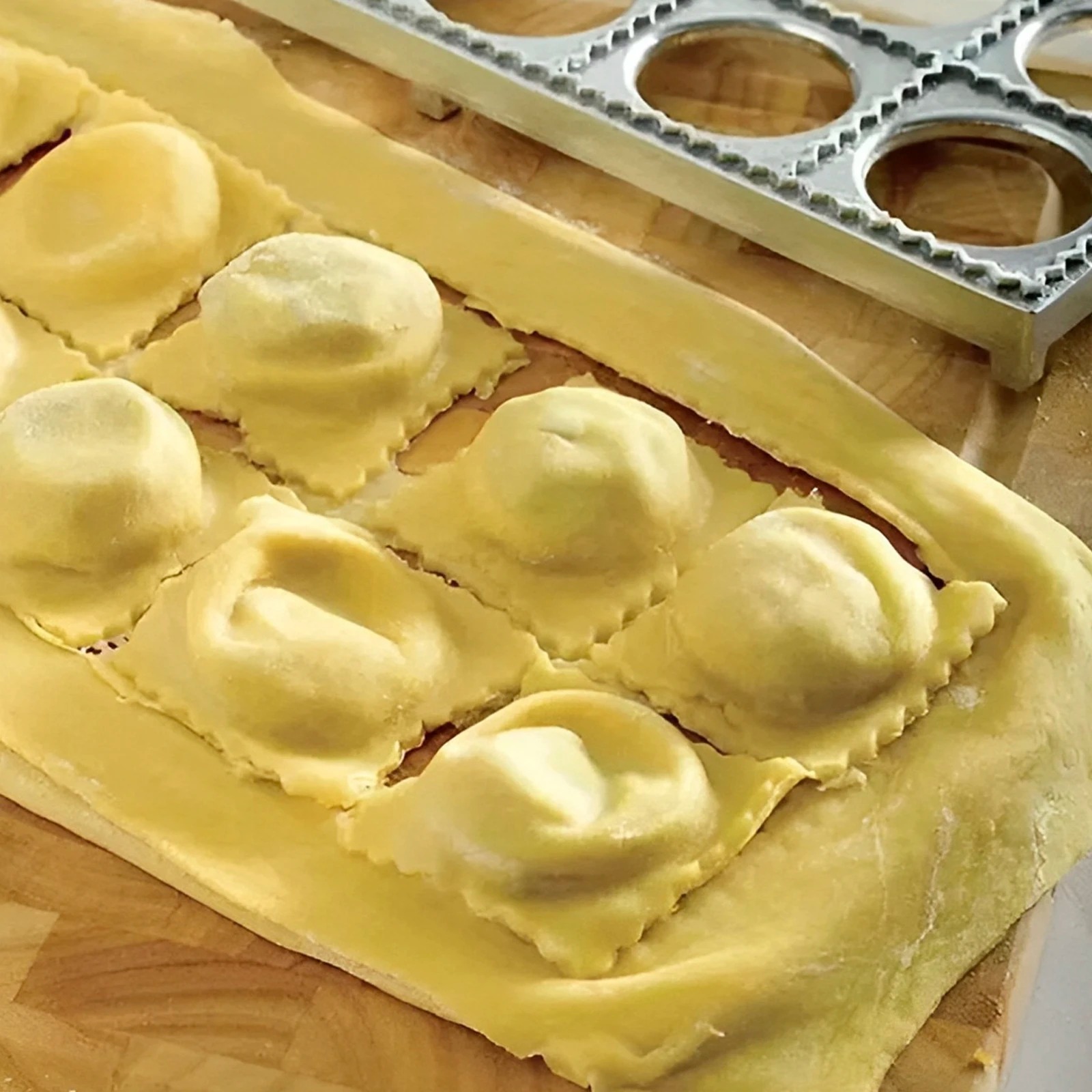 12 Delikli Mantı Kalıbı, Manue - Kitchen Gadgets Products incelemesi ve fiyatı